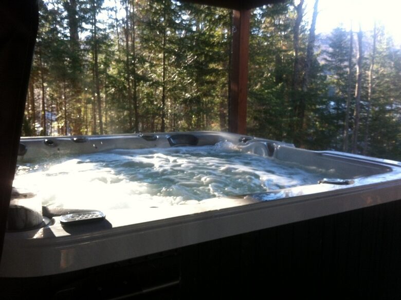 Lakefront Designer Home - St-Donat, Canada