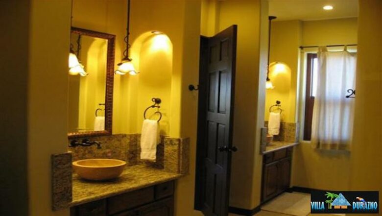 Villa Durazno - Playa Panama, Costa Rica