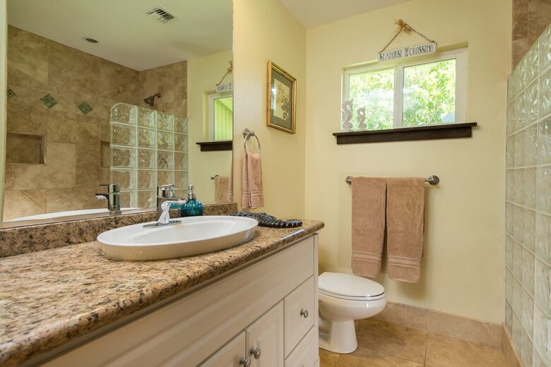 Kaanapali Hale - Lahaina, Maui, Hawaii