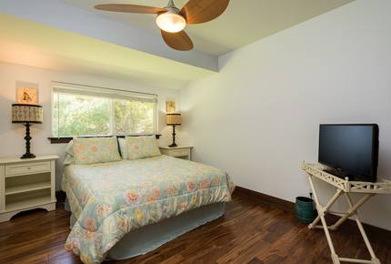 Kaanapali Hale - Lahaina, Maui, Hawaii