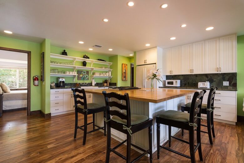 Kaanapali Hale - Lahaina, Maui, Hawaii