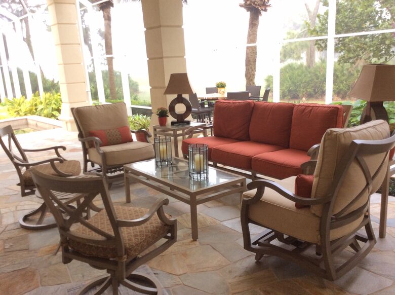 Bonita Bay Estate Home with glass walled dining room overlooking 10,000 gallon pond. - Bonita Springs, Florida