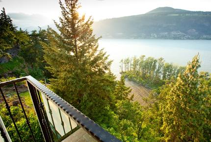Columbia Cliff Villas - Villa Suite - Hood River, Oregon