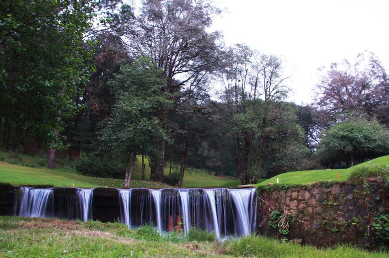 La Peña Rock House - Valle de Bravo, Mexico