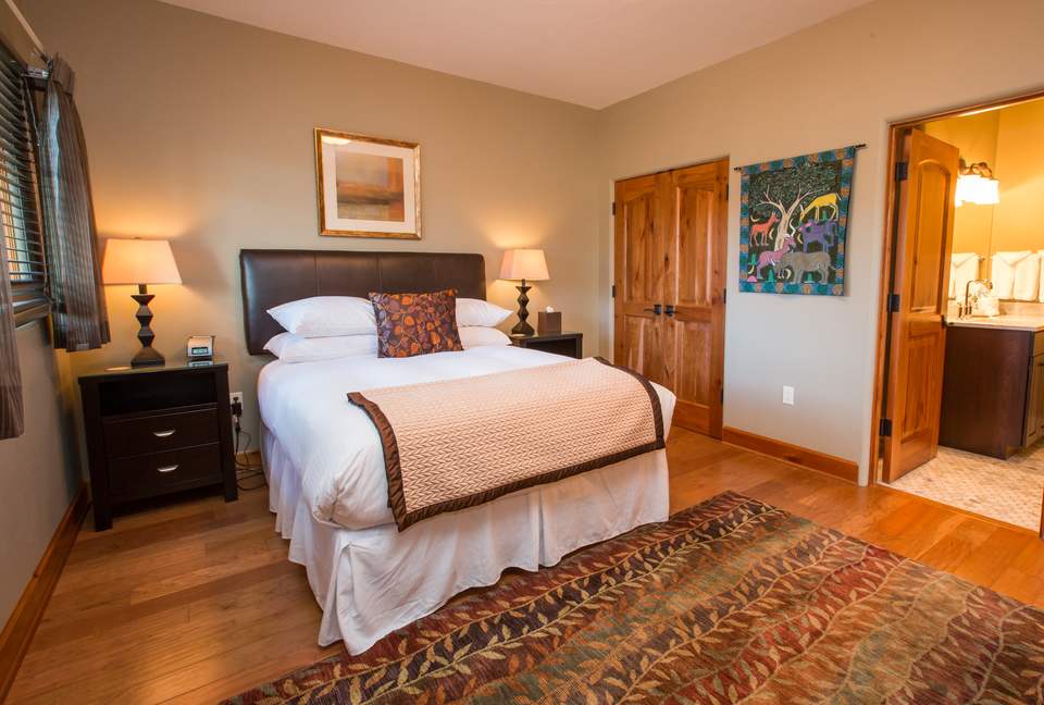Columbia Cliff Villas - 3 Bedroom Pinnacle Suite - Hood River, Oregon