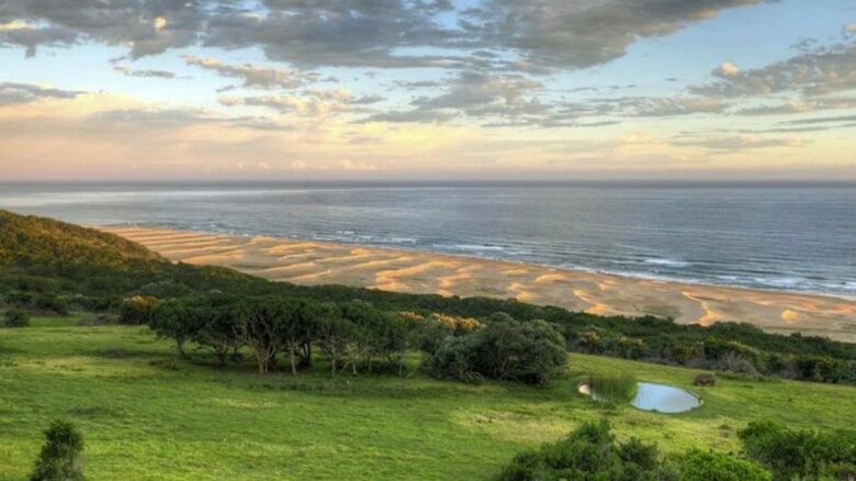 Private Ocean House at The Oceana Beach & Wildlife Reserve - Riet River, South Africa