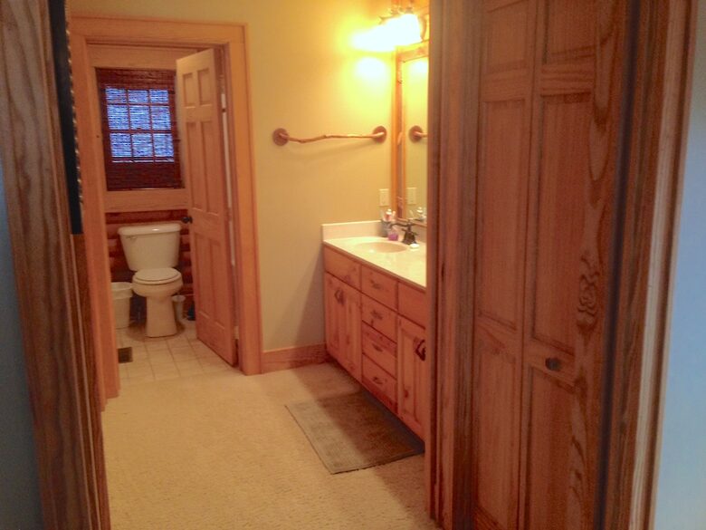 Grouse Thicket Cabin - Mars Hill, North Carolina