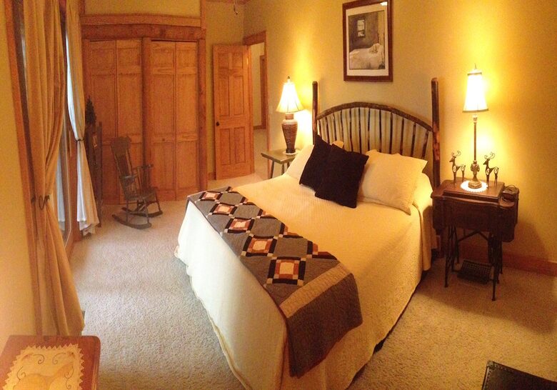 Grouse Thicket Cabin - Mars Hill, North Carolina