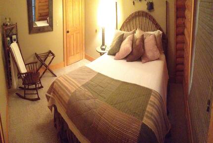 Grouse Thicket Cabin - Mars Hill, North Carolina