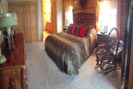 Grouse Thicket Cabin - Mars Hill, North Carolina