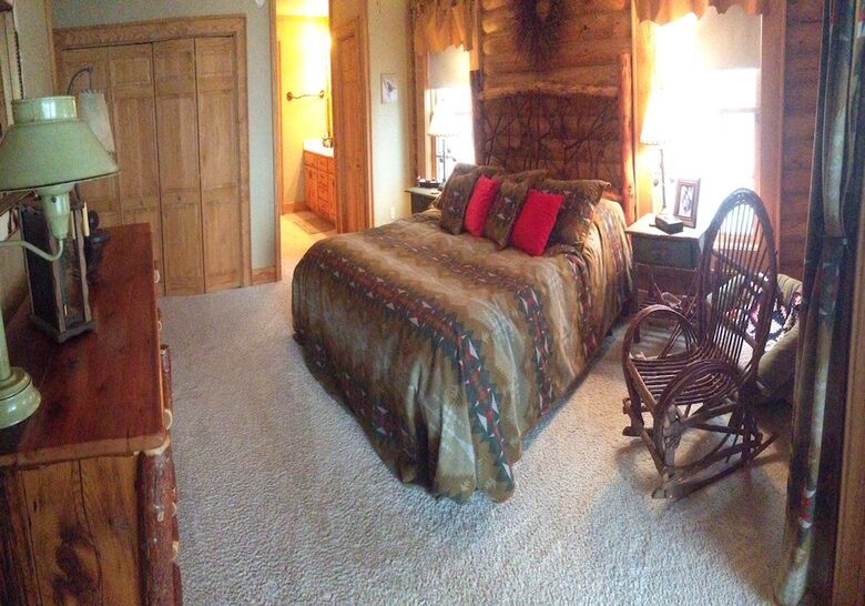 Grouse Thicket Cabin - Mars Hill, North Carolina