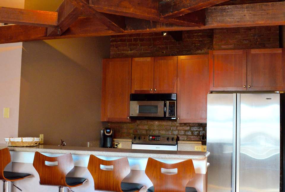 Aioli Apartments- 4A at French Quarter's Center - New Orleans, Louisiana