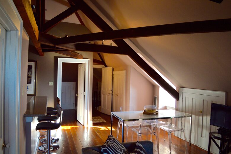 Aioli Apartments- 4A at French Quarter's Center - New Orleans, Louisiana