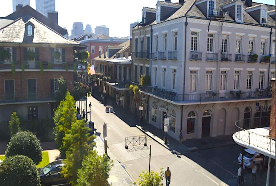 Aioli Apartments- 4A at French Quarter's Center - New Orleans, Louisiana