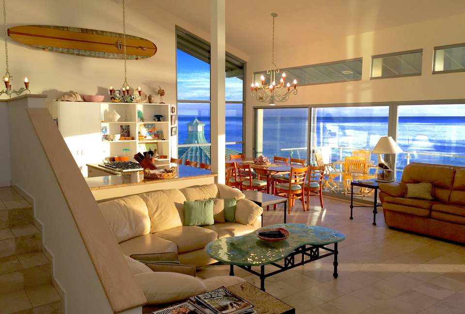 Stunning Beachfront House on Magnificent West Malibu Cove - Malibu, California