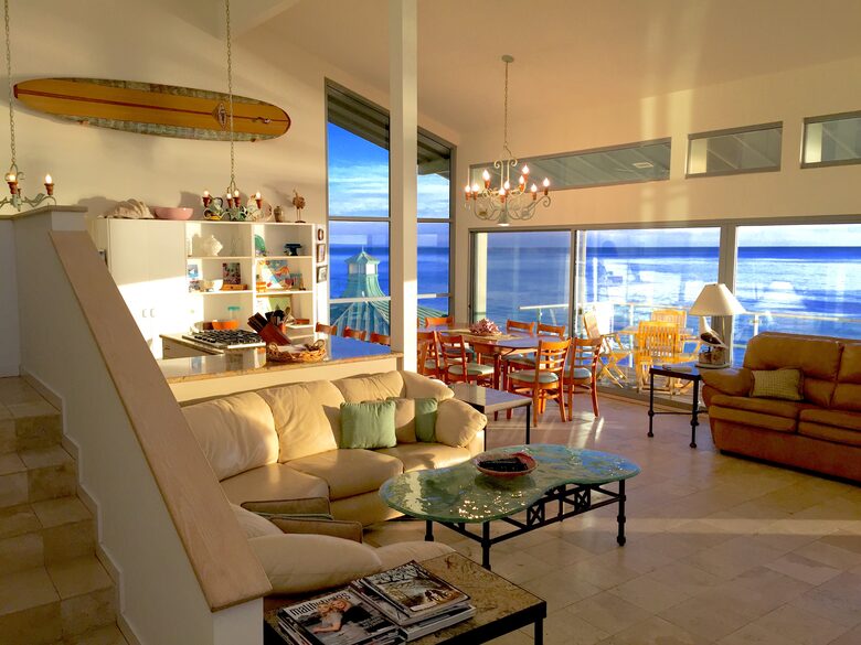 Stunning Beachfront House on Magnificent West Malibu Cove - Malibu, California