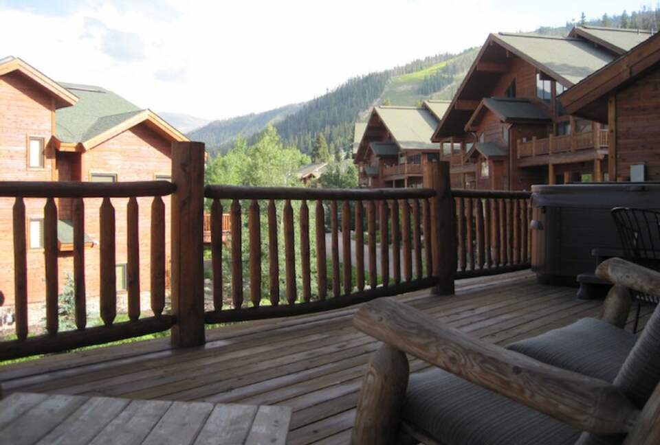 Luxury Slopeside Village Condo - Winter Park, Colorado