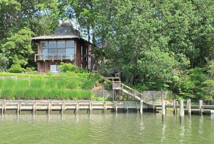 Chesapeake Bay Treehouse - Edgewater, Maryland
