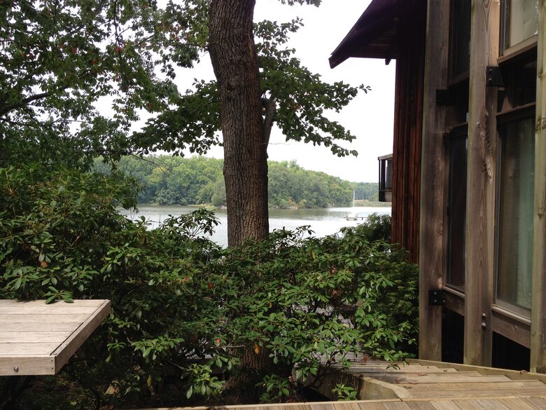 Chesapeake Bay Treehouse - Edgewater, Maryland