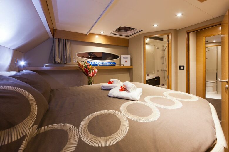 TradeWinds Yacht Cabin for 2 - FIJI Sailing Vacation - Nadi, Fiji