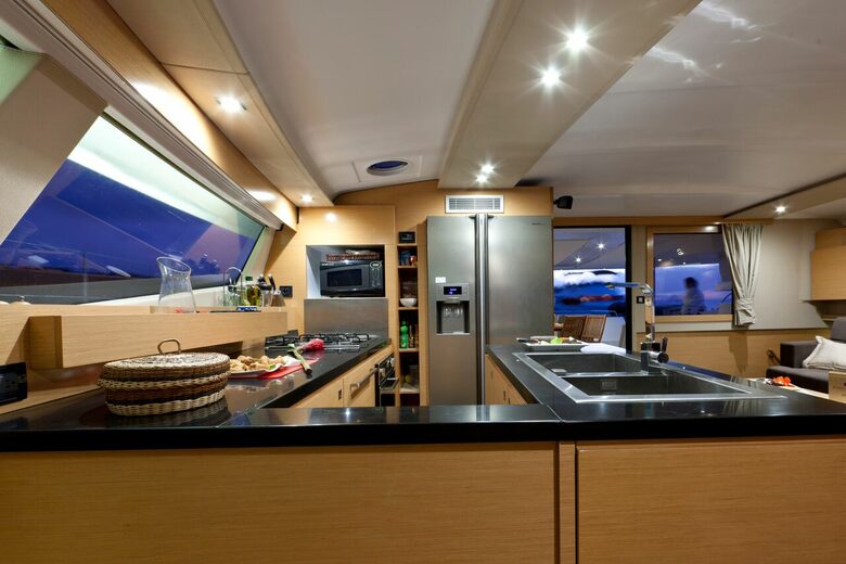 TradeWinds Yacht Cabin for 2 - FIJI Sailing Vacation - Nadi, Fiji