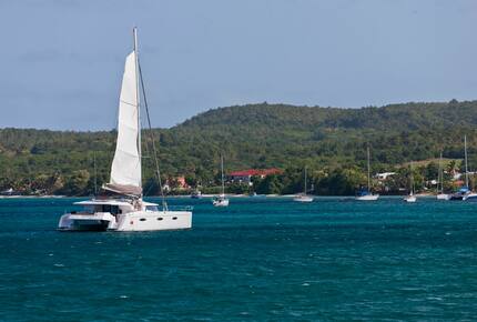 TradeWinds Yacht Cabin for 2 - FIJI Sailing Vacation - Nadi, Fiji