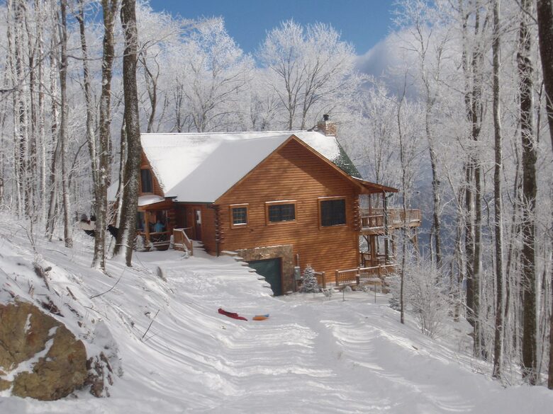 Grouse Thicket Cabin - Mars Hill, North Carolina