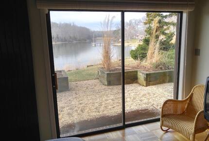 Chesapeake Bay Treehouse - Edgewater, Maryland