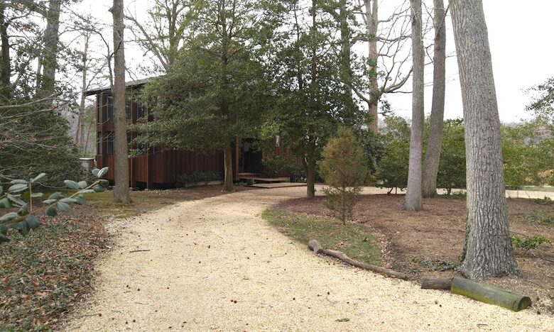 Chesapeake Bay Treehouse - Edgewater, Maryland