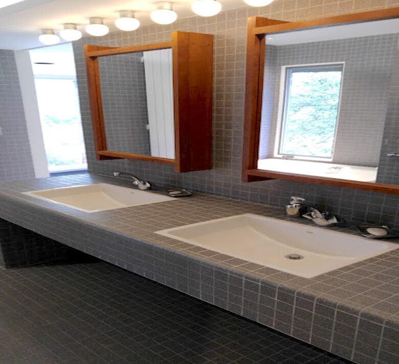 Chesapeake Bay Treehouse - Edgewater, Maryland