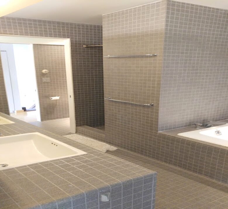 Chesapeake Bay Treehouse - Edgewater, Maryland