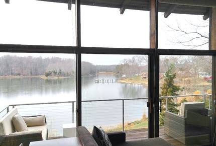 Chesapeake Bay Treehouse - Edgewater, Maryland