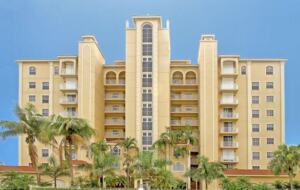 Sea Chase Luxury Vanderbilt Beachfront - Naples, Florida