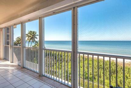 Sea Chase Luxury Vanderbilt Beachfront - Naples, Florida