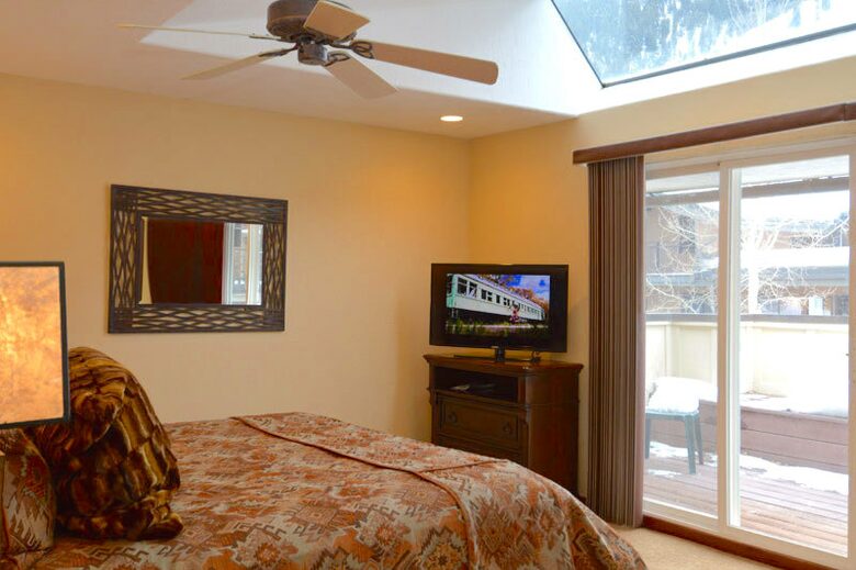 Dolomite Ski in/Ski out Villa - Aspen, Colorado