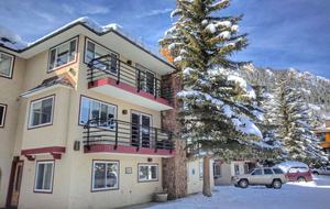 Dolomite Ski in/Ski out Villa - Aspen, Colorado