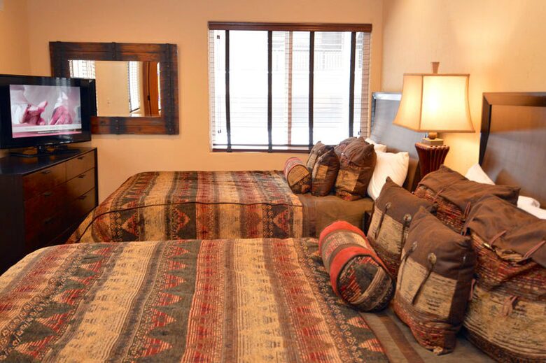 Dolomite Ski in/Ski out Villa - Aspen, Colorado