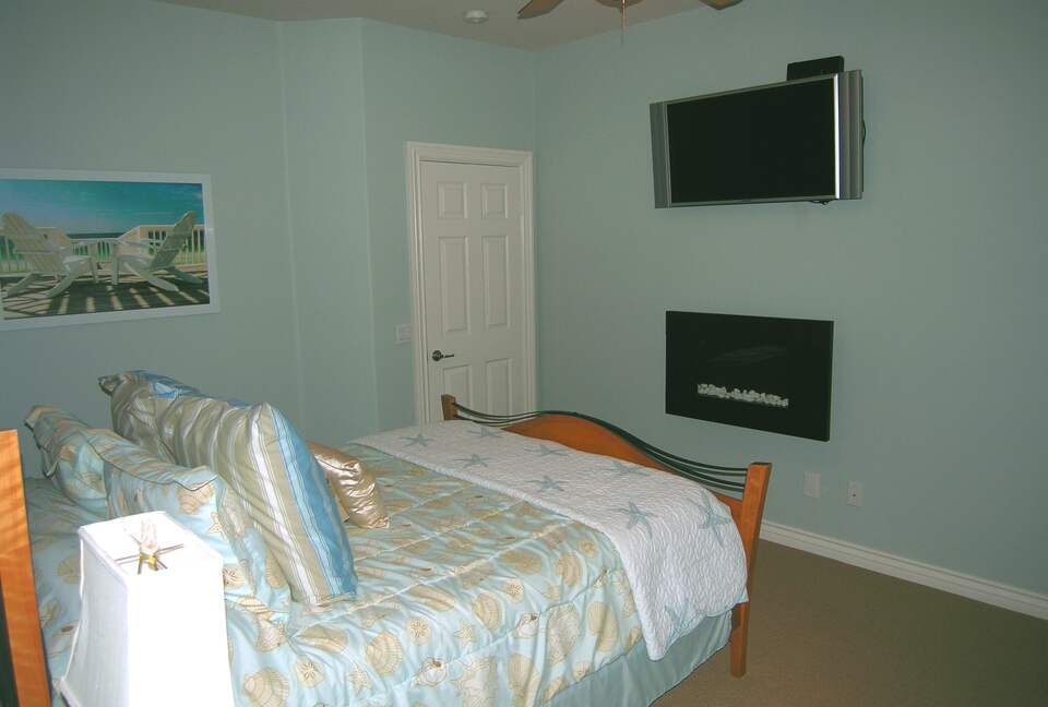 Oceanside Beach Retreat - Oceanside, California