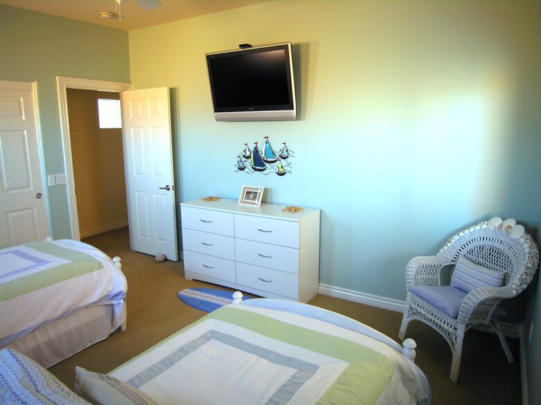 Oceanside Beach Retreat - Oceanside, California