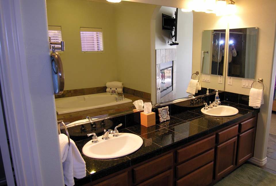 Oceanside Beach Retreat - Oceanside, California