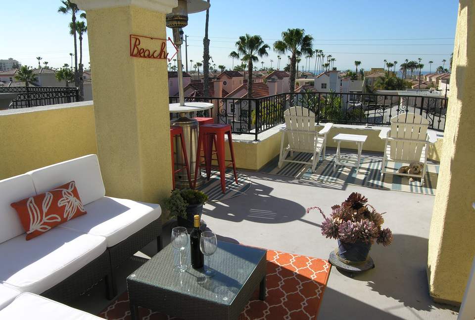 Oceanside Beach Retreat - Oceanside, California