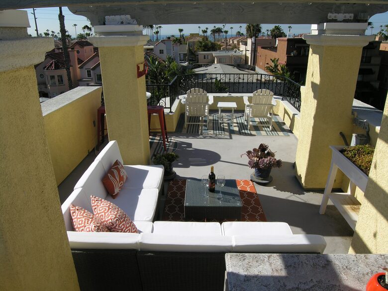 Oceanside Beach Retreat - Oceanside, California