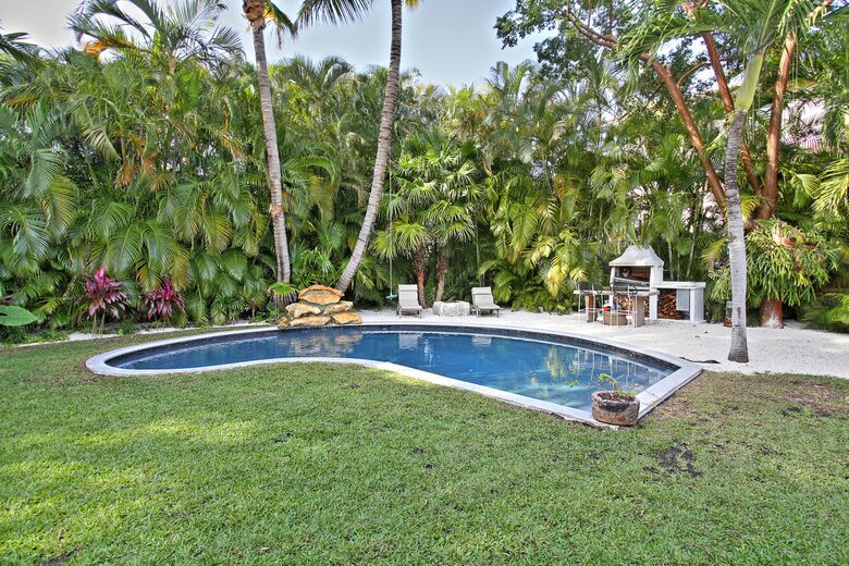 Peaceful and Holistic Key Biscayne Paradise - Key Biscayne, Florida