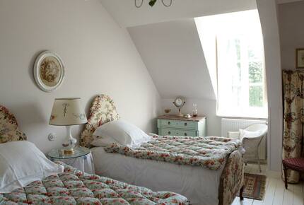 Chateau de Lalande - Crozon sur Vauvre, France