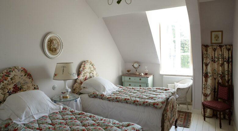 Chateau de Lalande - Crozon sur Vauvre, France