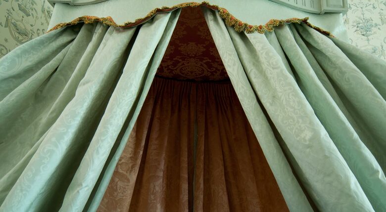 Chateau de Lalande - Crozon sur Vauvre, France