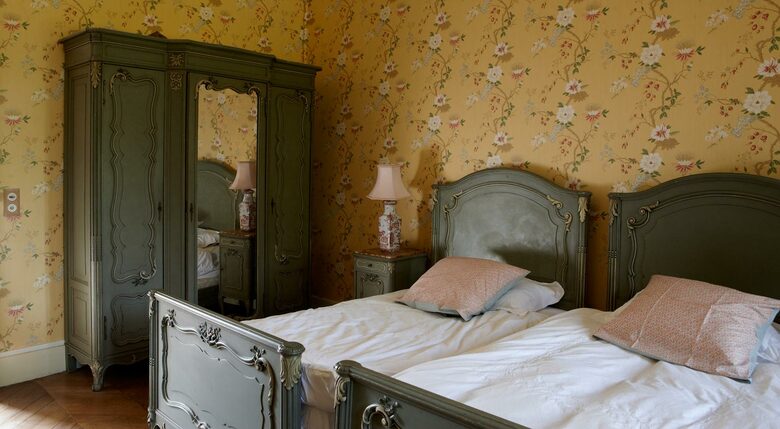 Chateau de Lalande - Crozon sur Vauvre, France