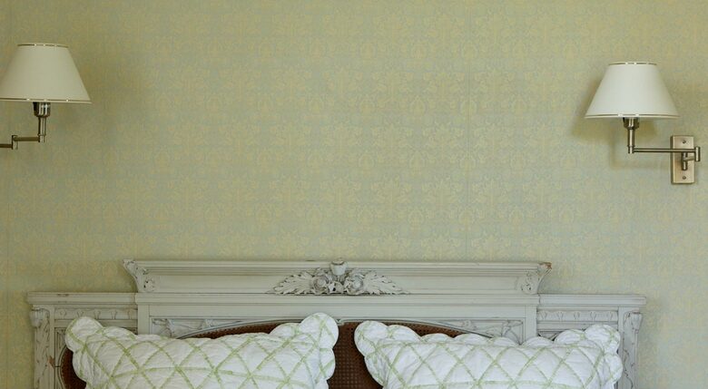 Chateau de Lalande - Crozon sur Vauvre, France