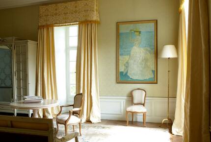 Chateau de Lalande - Crozon sur Vauvre, France