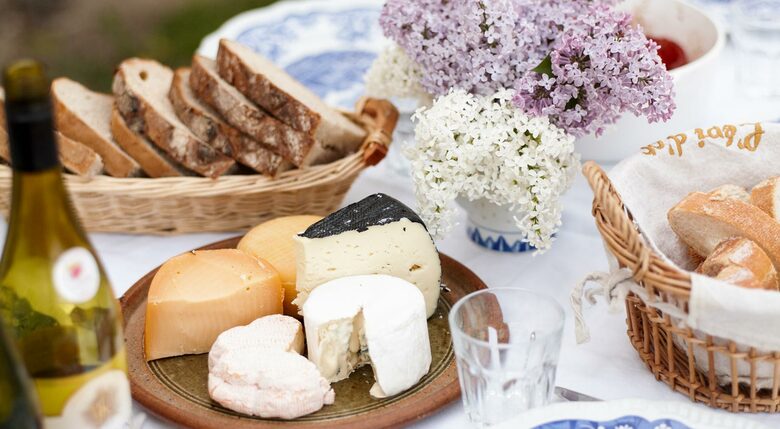 Chateau de Lalande - Crozon sur Vauvre, France
